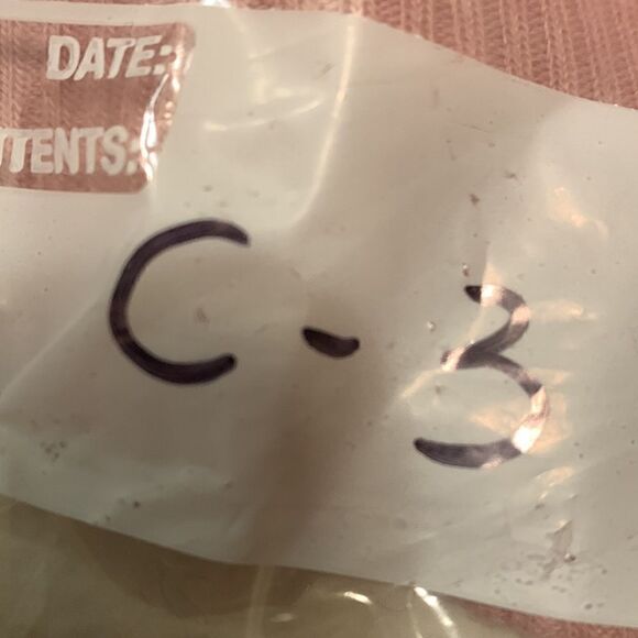 DAVID BITTON, long sleeve, button down, lace trimmed collar and cuff, great cond - Picture 9 of 9